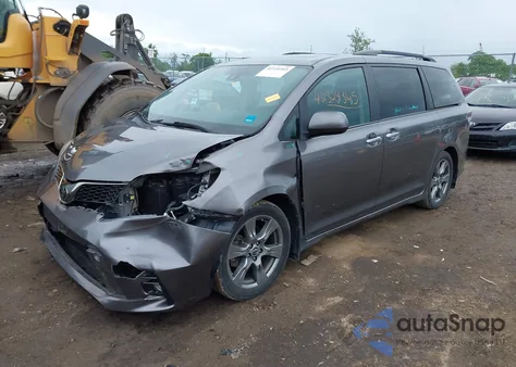 2018 Toyota Sienna Se 8 Passenger/Se Premium 8 Passenger from USA, damaged, VIN 5TDXZ3DCXJS911042